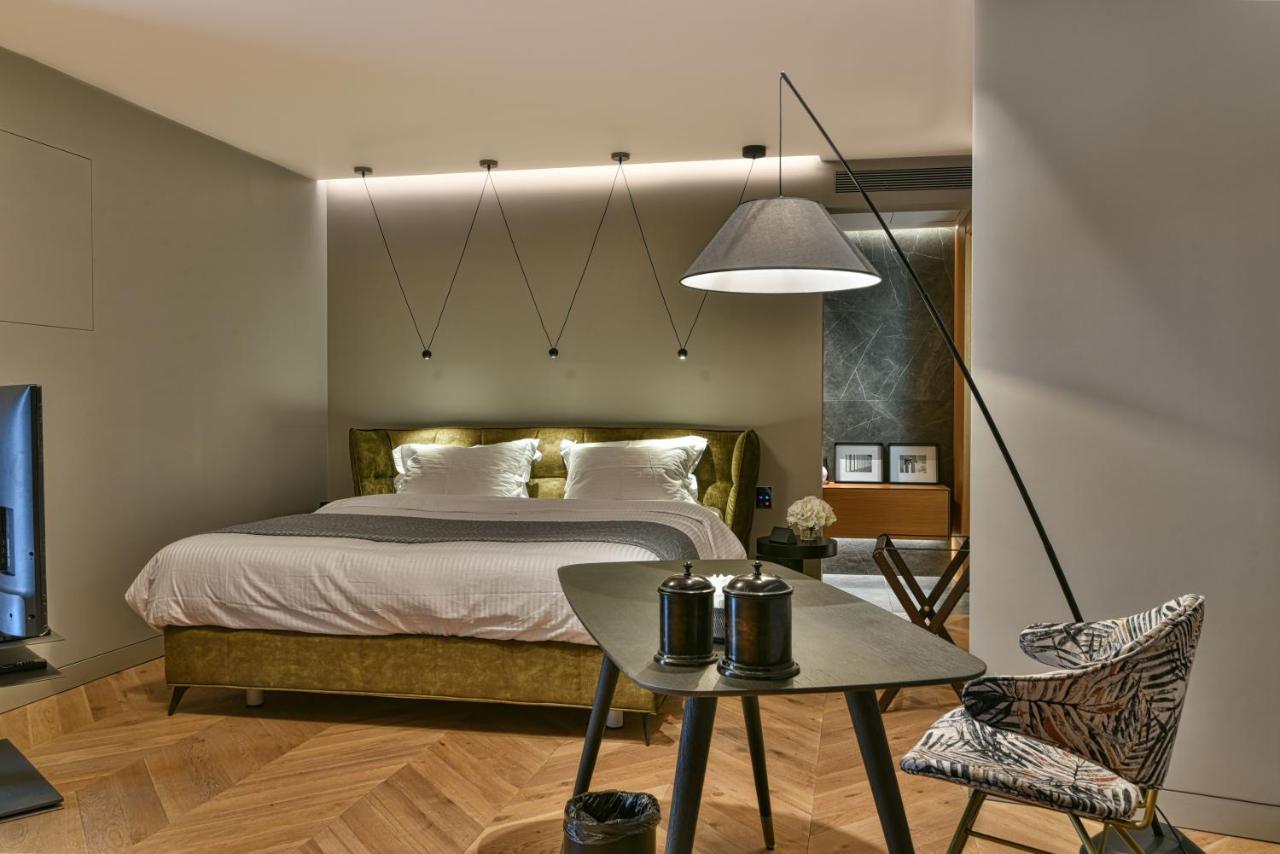 Nikiou Suites Luxury Residence Atina Dış mekan fotoğraf