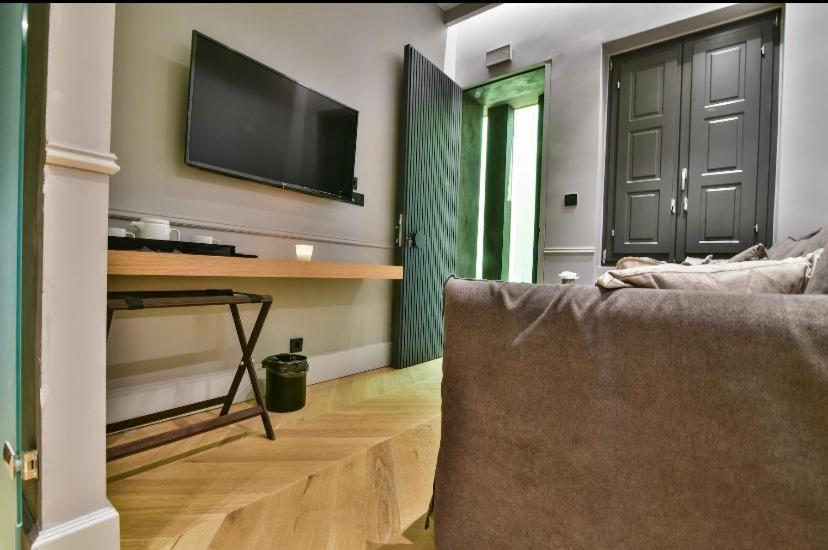 Nikiou Suites Luxury Residence Atina Dış mekan fotoğraf